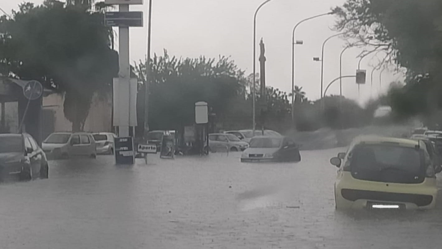 Palermo Maltempo Allagamenti In Via Messina Marine Ilsicilia It