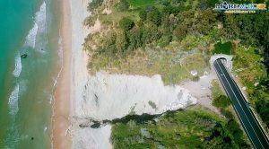 Nella foto erosione costiera nell'agrigentino