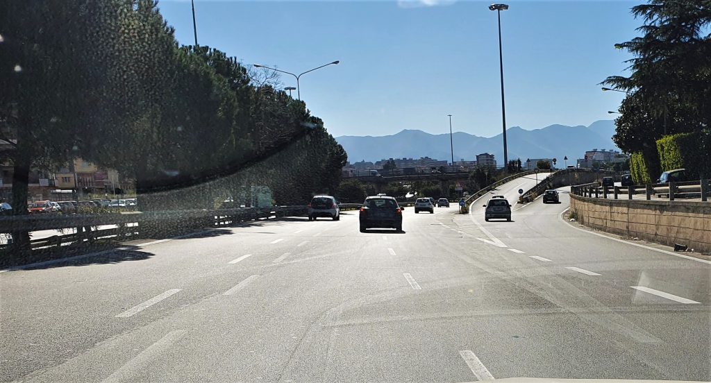 Viale Regione Siciliana a 3 corsie - Circonvallazione