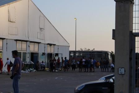 migranti fuga Porto Empedocle