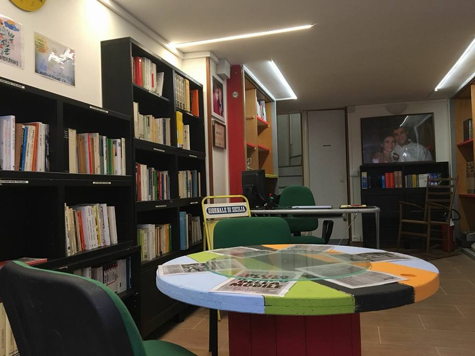 Biblioteca sociale Antonino Agostino e Ida Castelluccio