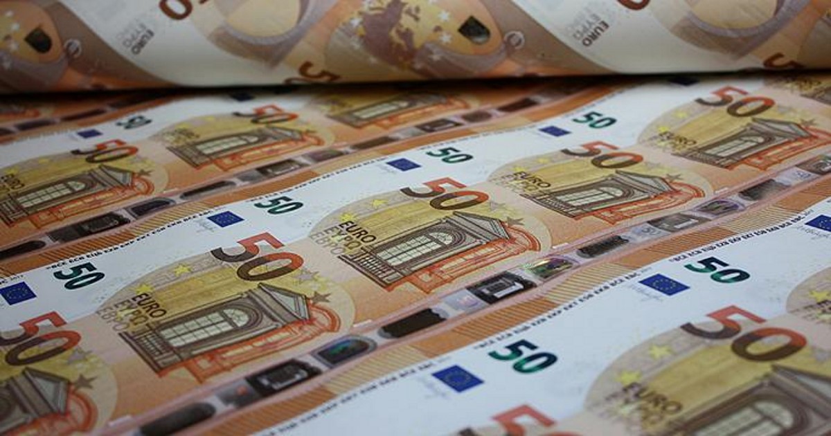 Banconote false, fenomeno in aumento: come riconoscerle. Il taglio da 50  euro il più contraffatto