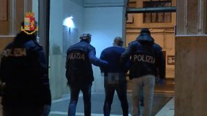 arresti polizia palermo mafia nigeriana operazione showdown