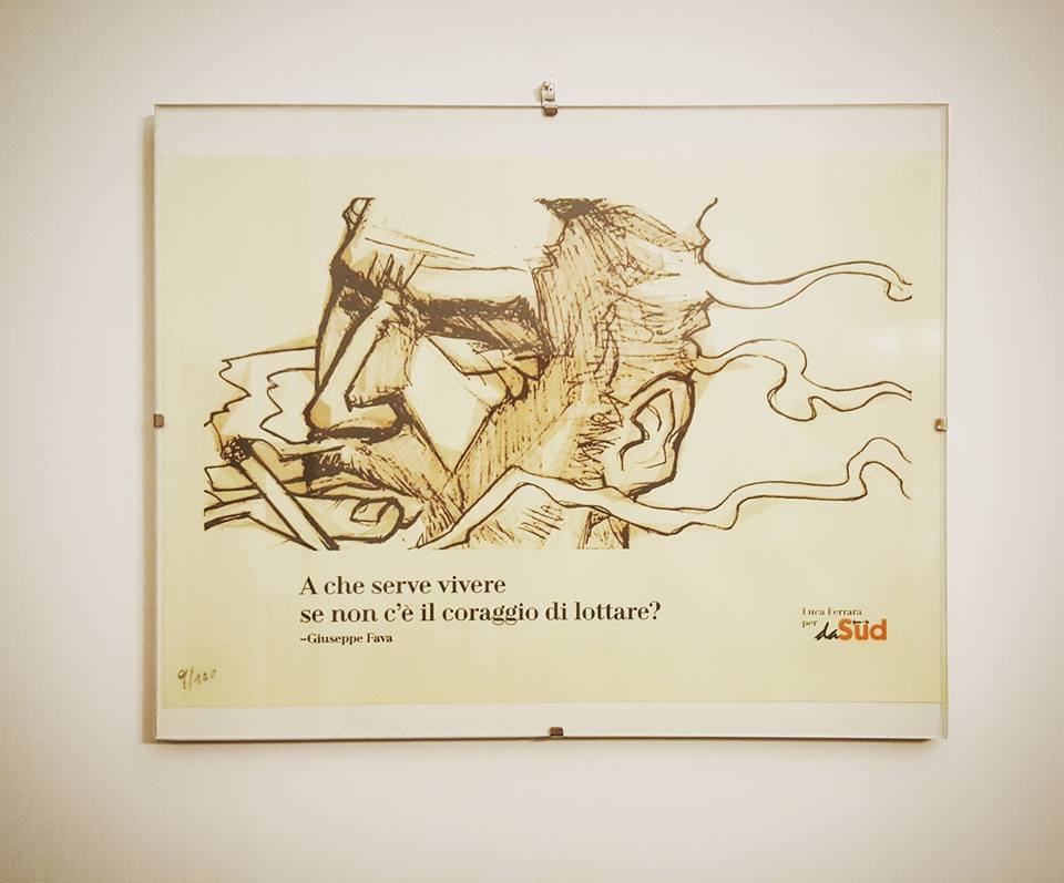 Una pergamena Associazione daSud, illustrazione di Luca Ferrara tratta da "Pippo Fava, Lo Spirito di un giornale" di Luigi Politano, edito da Round Robin Editrice.