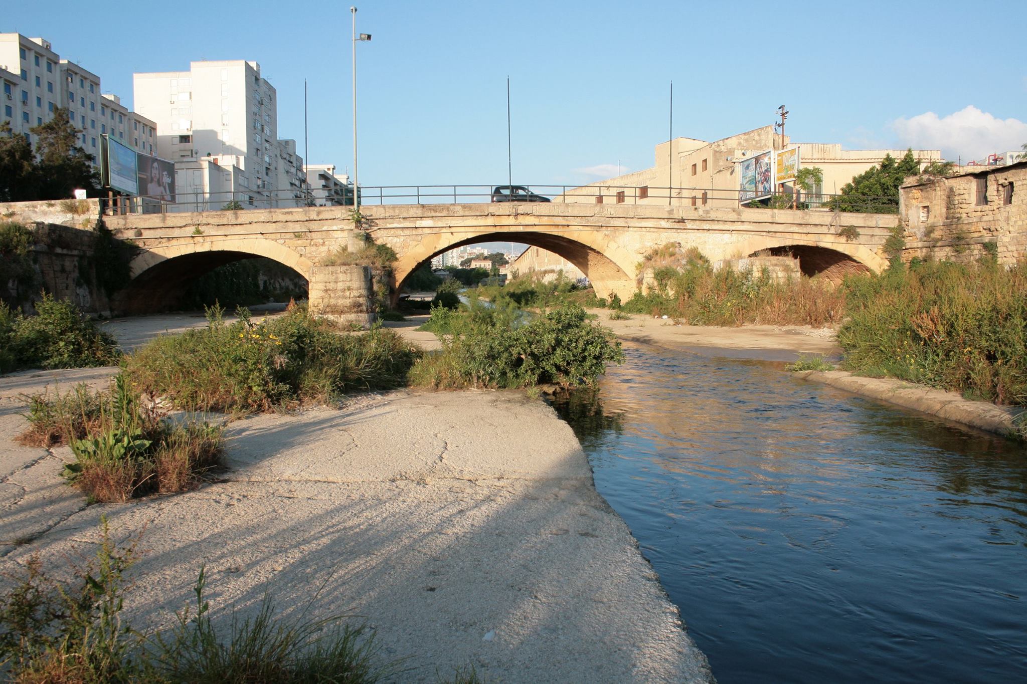 ponte sul fiume Oreto