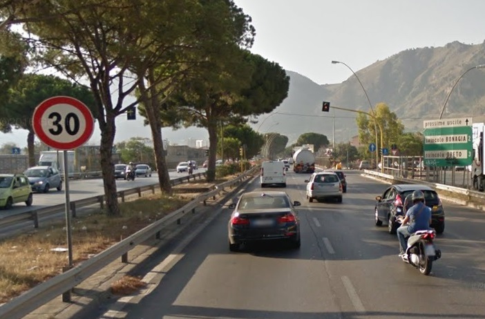 Viale Regione Siciliana, limite 30km/h
