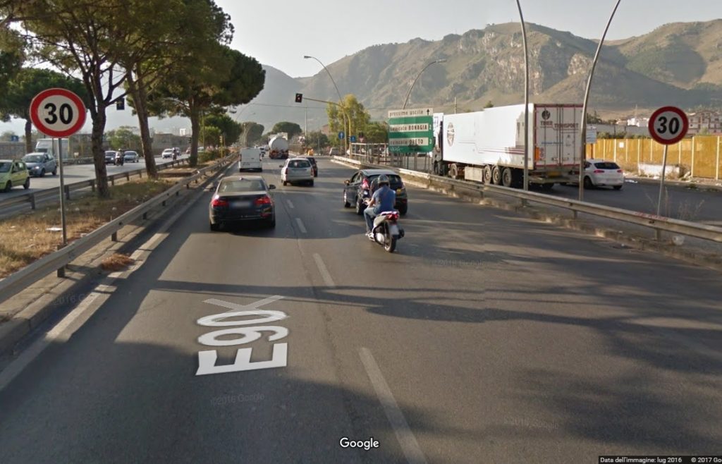 Viale Regione Siciliana, limite 30km/h