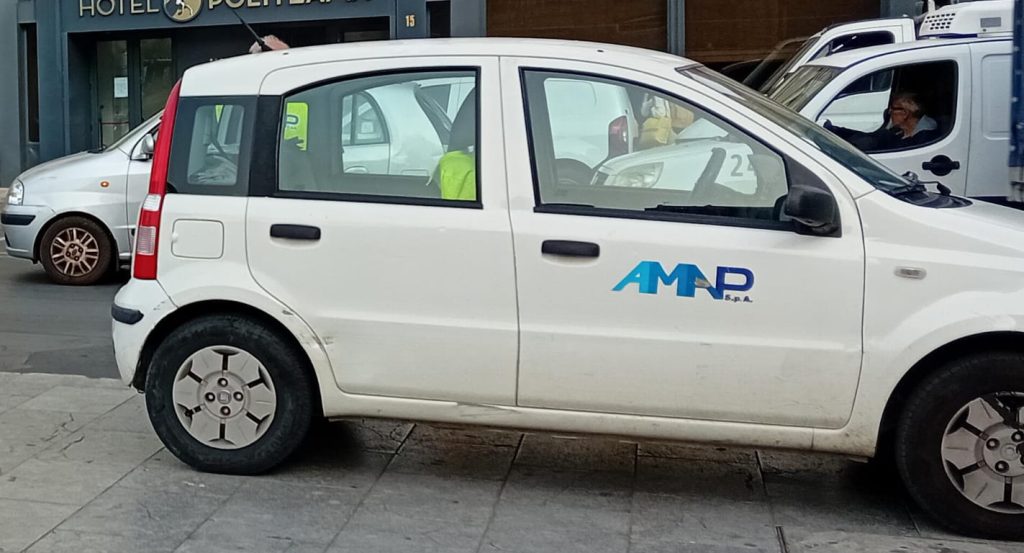 Macchina Amap al Teatro Politeama, Palermo