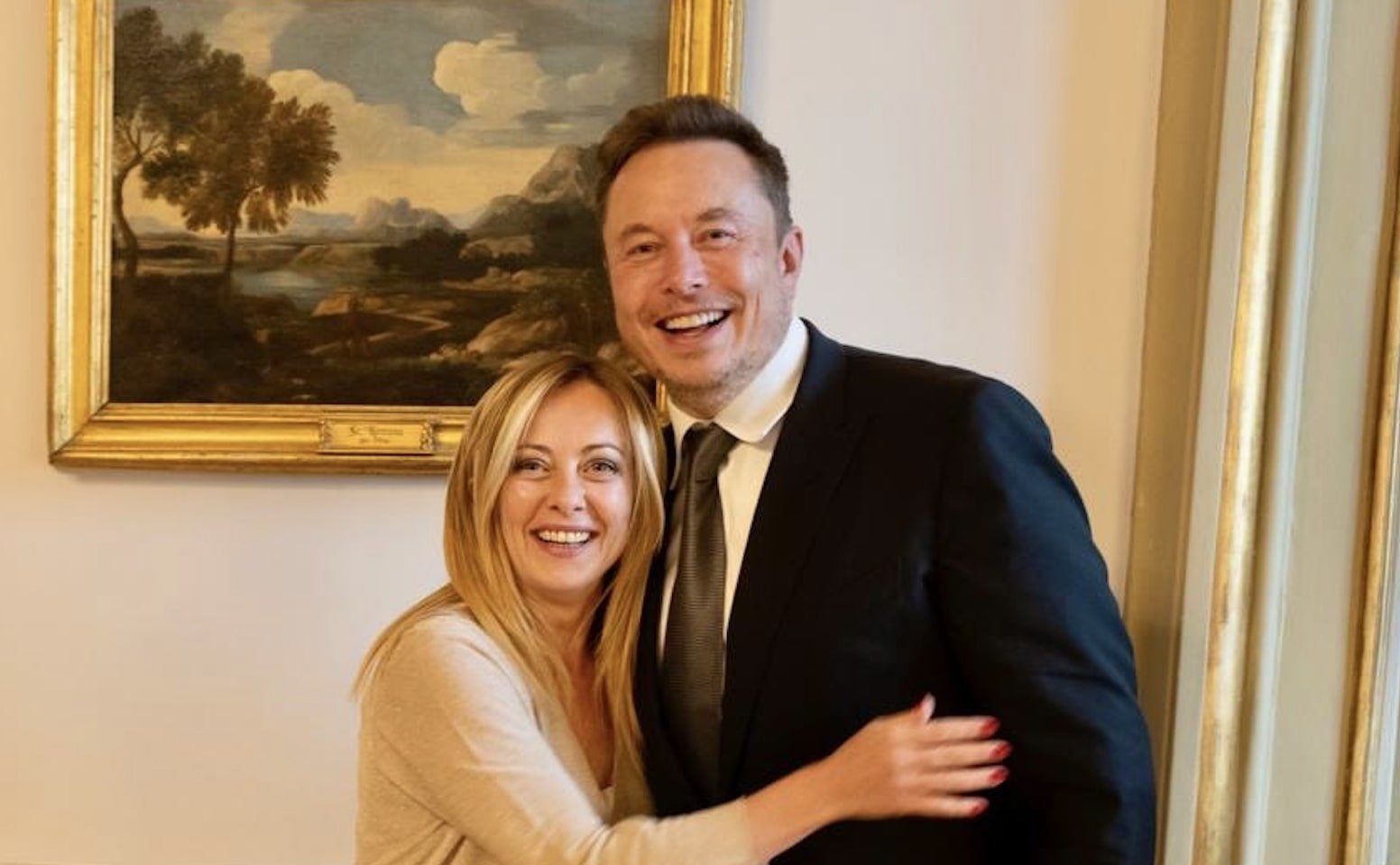 Il Governo pensa ai satelliti di Musk per connettere la Sicilia