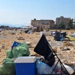 Rifiuti post Ferragosto sulla spiaggia di Romagnolo, Palermo