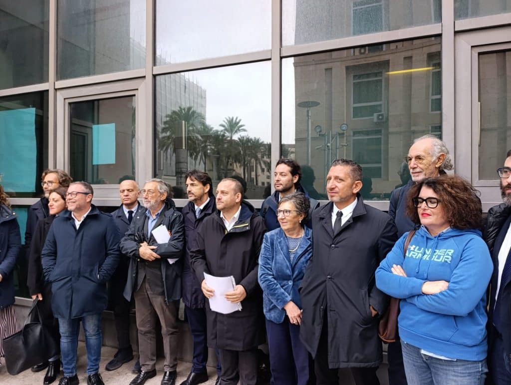 Opposizioni presentano esposto contro Lagalla