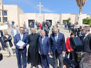 Roberto Lagalla, Alessandro Aricò, Renato Schifani e padre Giannalia